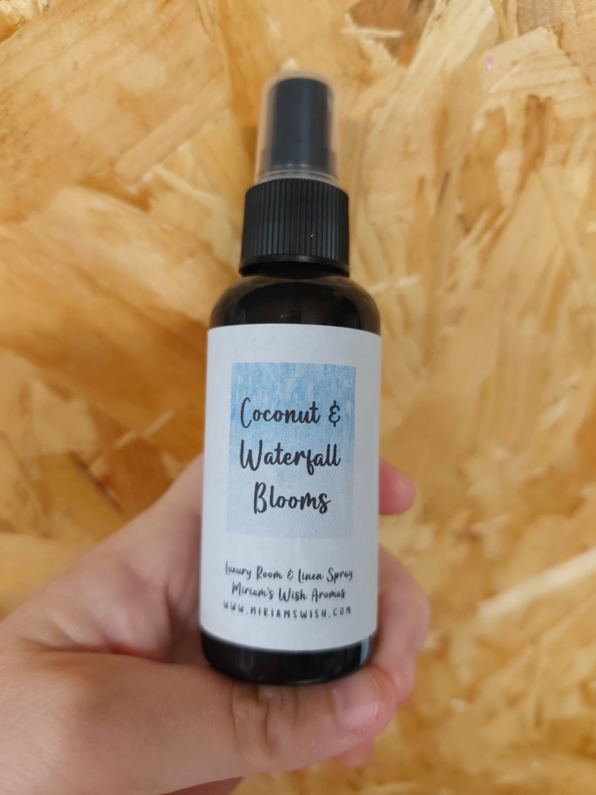 Coconut & Waterfall Blooms mini room spray