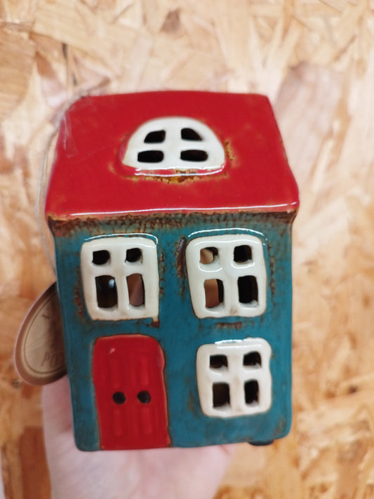 Vp teal red mini house