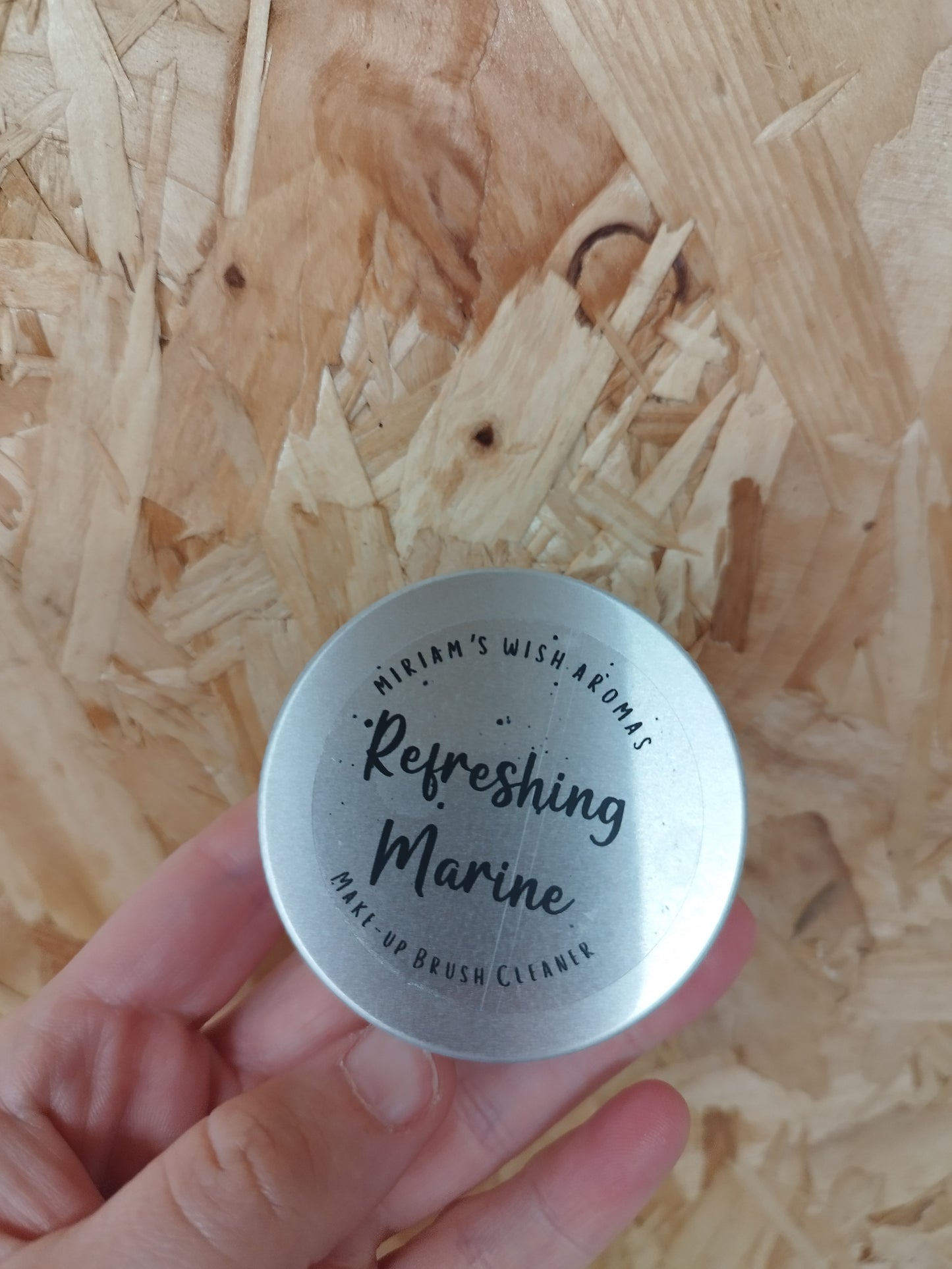 Refreshing Marine Make-up Brush Cleaner Tin
