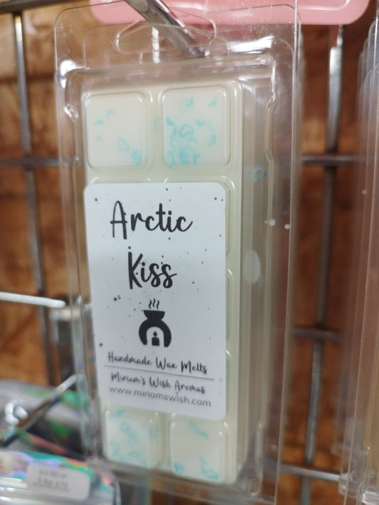 Arctic kiss