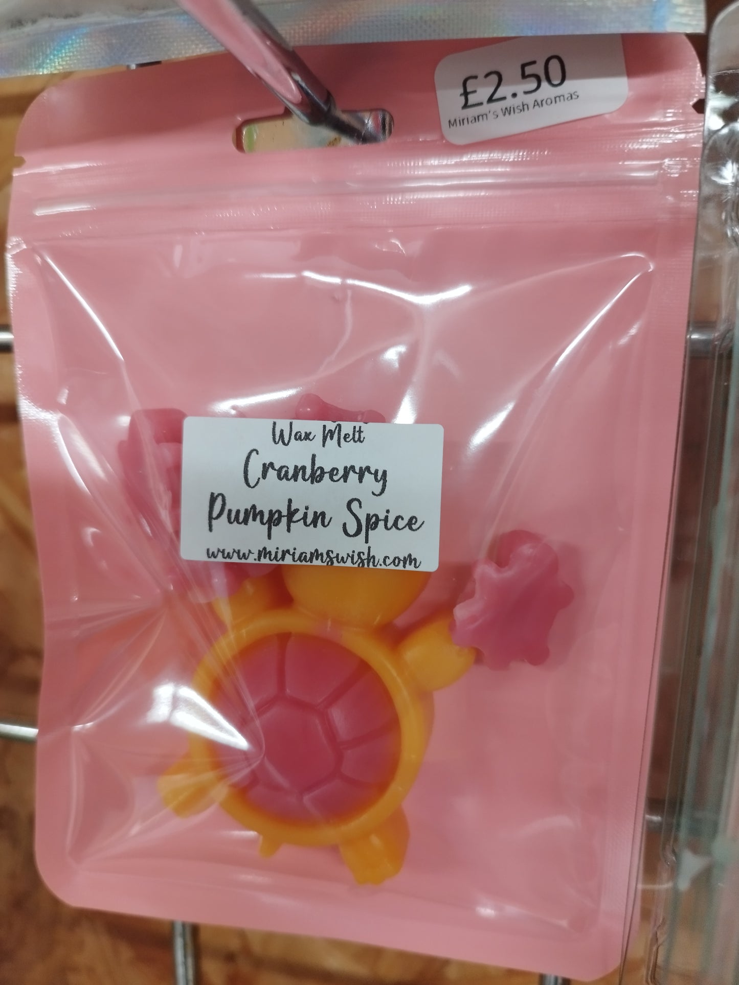 Cranberry pumpkin spice wax shapes