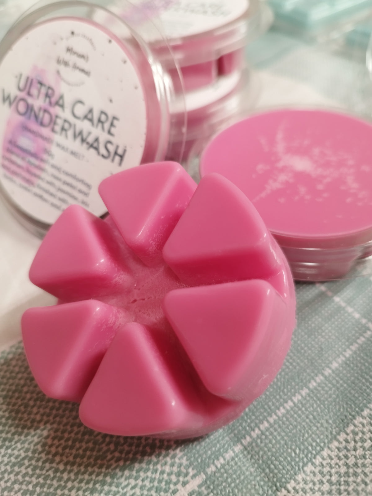 Ultra Care Wonderland Clamshell